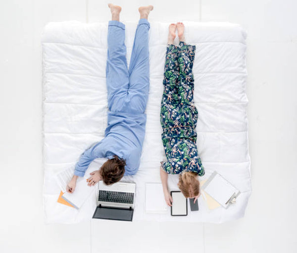From Foam to Hybrid: A Comprehensive Guide to Mattress Types for Movement in Bed